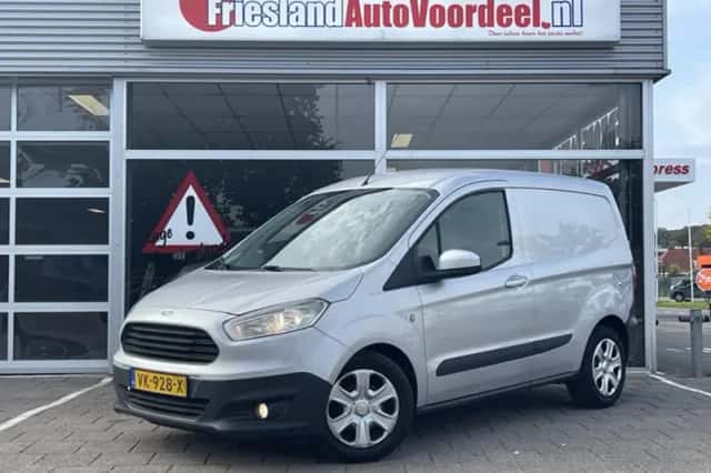 Ford Transit Courier (2014) thumbnail 1
