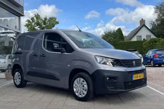 Peugeot Partner (2023) thumbnail 3