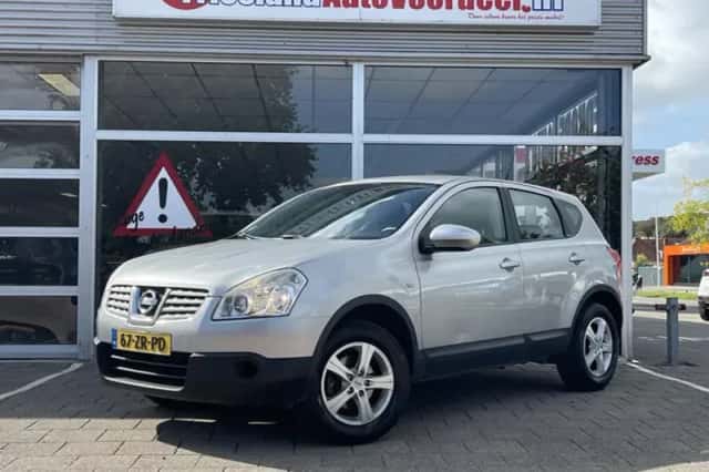 Nissan Qashqai (2008) thumbnail 1