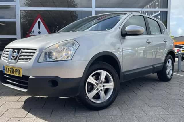 Nissan Qashqai (2008) thumbnail 2