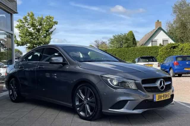 Mercedes-Benz CLA-Klasse (2016) thumbnail 3