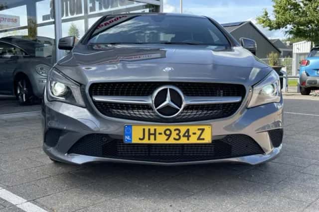 Mercedes-Benz CLA-Klasse (2016) thumbnail 4