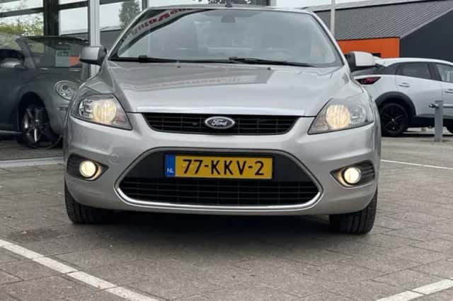 Ford Focus (2010) thumbnail 5