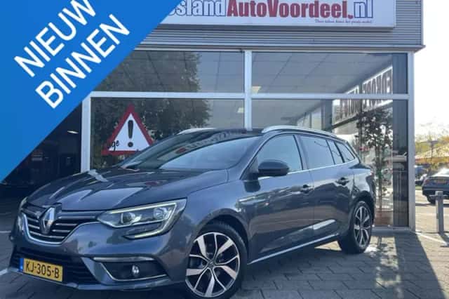 Renault Mégane (2016) thumbnail 1