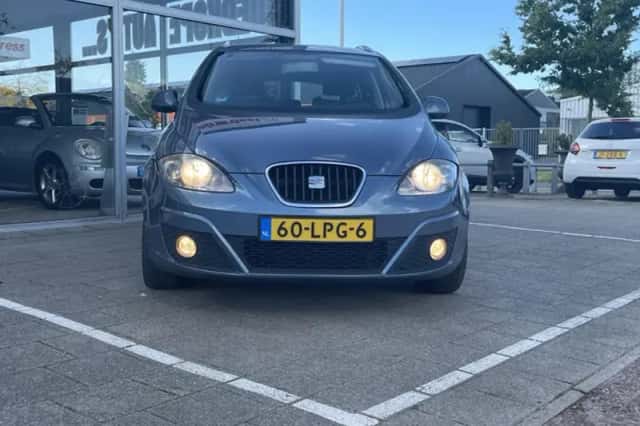 SEAT Altea XL (2010) thumbnail 4