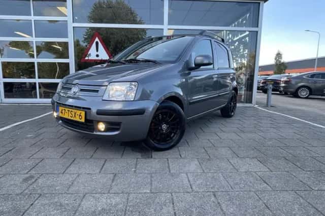 Fiat Panda (2012) thumbnail 2