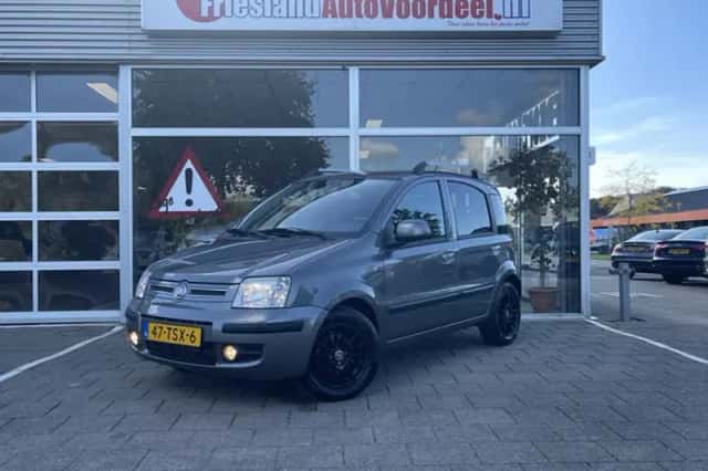 Fiat Panda (2012) thumbnail 3