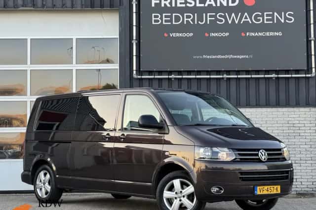 Volkswagen Transporter (2013) thumbnail 1