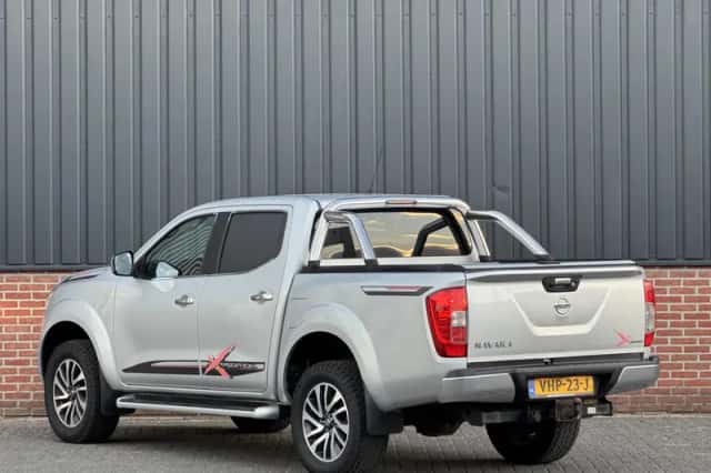 Nissan Navara (2018) thumbnail 4