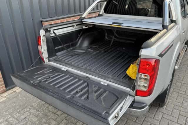 Nissan Navara (2018) thumbnail 6