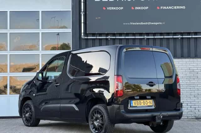 Opel Combo (2019) thumbnail 4