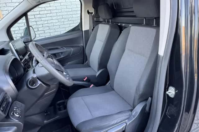 Opel Combo (2019) thumbnail 5