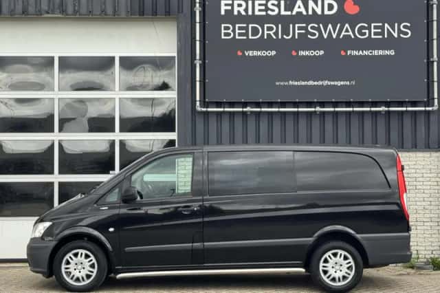 Mercedes-Benz Vito (2014) thumbnail 3