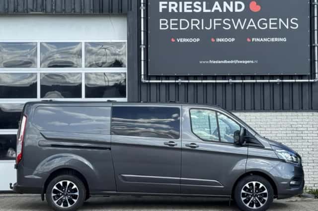 Ford Transit Custom (2019) thumbnail 2