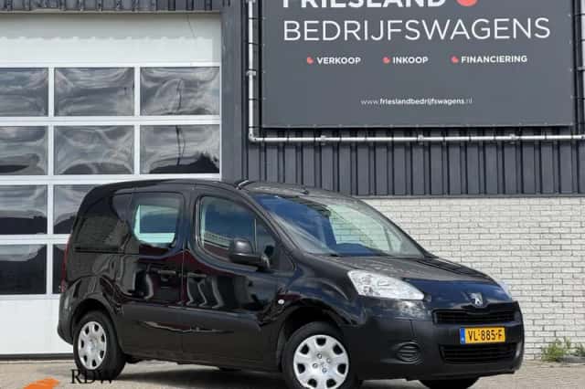 Peugeot Partner (2014) thumbnail 1