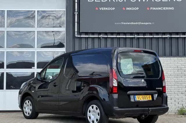 Peugeot Partner (2014) thumbnail 4