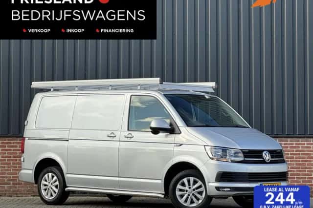 Volkswagen Transporter (2018) thumbnail 1