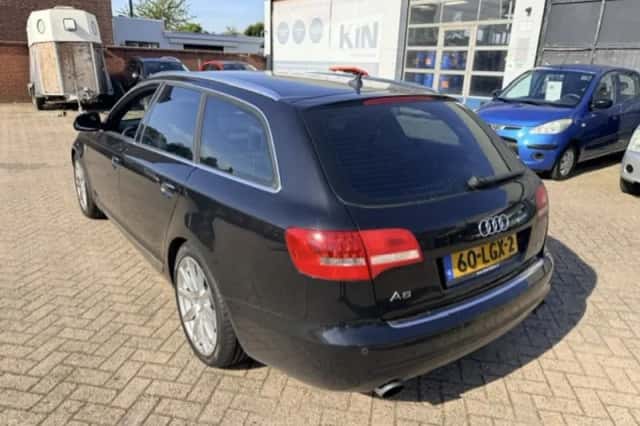 Audi A6 (2010) thumbnail 3