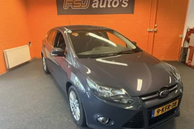 Ford Focus (2013) thumbnail 5