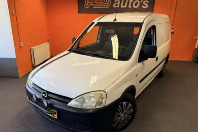 Opel Combo (2003) thumbnail 1
