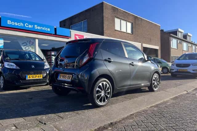 Toyota Aygo (2019) thumbnail 5
