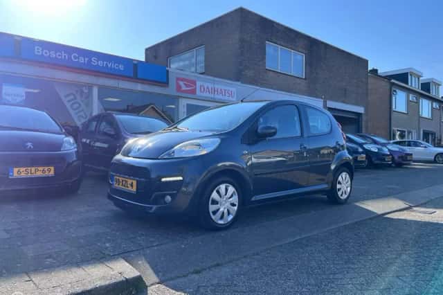 Peugeot 107 (2012) thumbnail 1