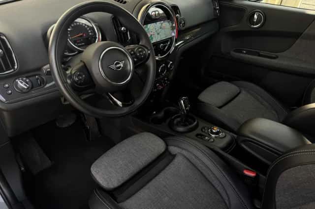 MINI Countryman (2021) thumbnail 2