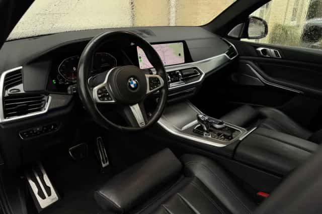 BMW X5 (2020) thumbnail 4