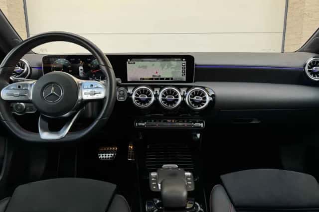 Mercedes-Benz A-Klasse (2020) thumbnail 2