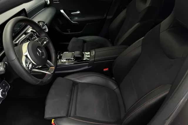 Mercedes-Benz A-Klasse (2020) thumbnail 4