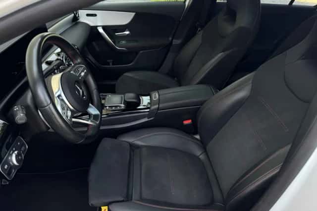 Mercedes-Benz A-Klasse (2022) thumbnail 4