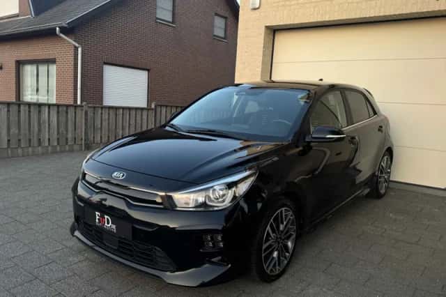 Kia Rio (2020) thumbnail 5