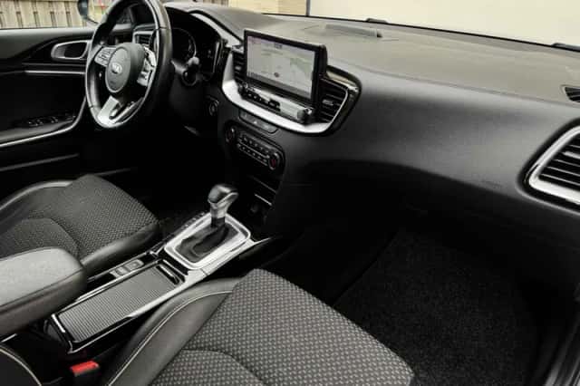 Kia XCeed (2022) thumbnail 4