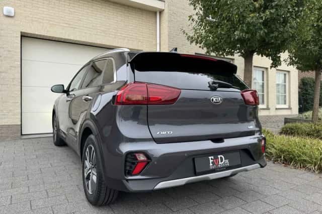 Kia Niro (2019) thumbnail 3