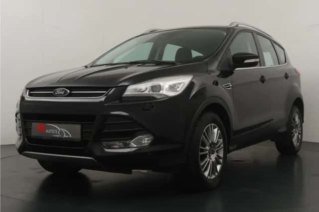 Ford Kuga (2013) thumbnail 2