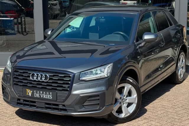 Audi Q2 (2017) thumbnail 3