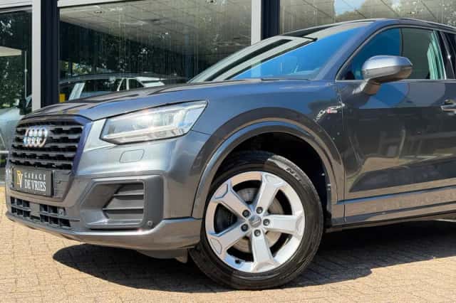 Audi Q2 (2017) thumbnail 5