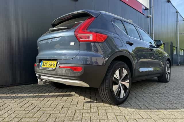 Volvo XC40 (2021) thumbnail 6