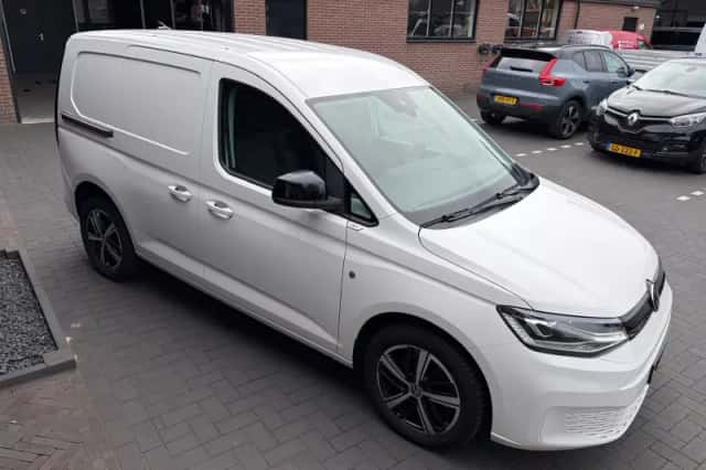 Volkswagen Caddy (2021) thumbnail 6