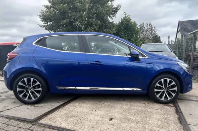 Renault Clio (2020) thumbnail 4