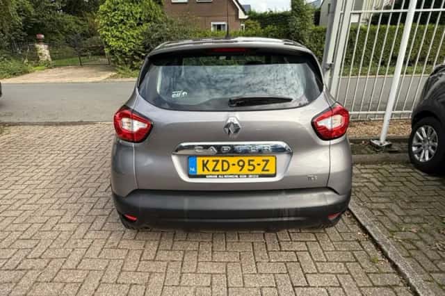 Renault Captur (2014) thumbnail 5