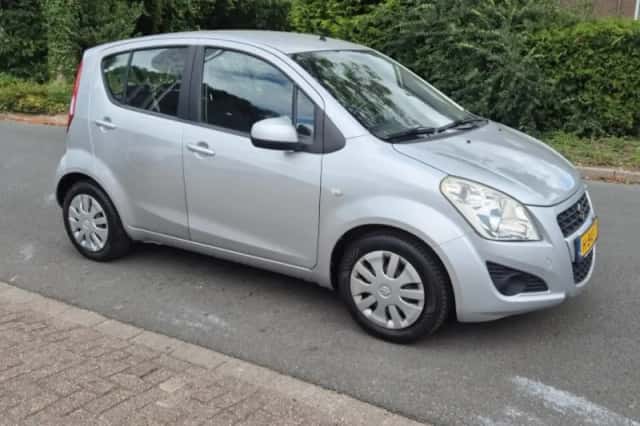 Suzuki Splash (2013) thumbnail 6