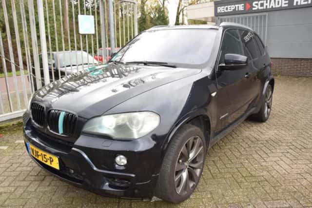 BMW X REIHE (2008) thumbnail 1