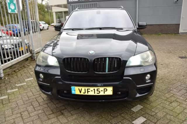 BMW X REIHE (2008) thumbnail 2