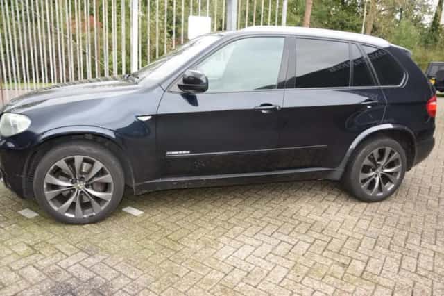 BMW X REIHE (2008) thumbnail 5