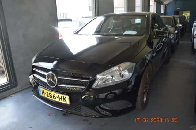 Mercedes-Benz A-Klasse (2013) thumbnail 1
