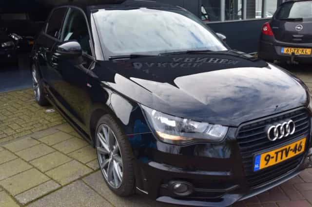 Audi A1 (2014) thumbnail 2
