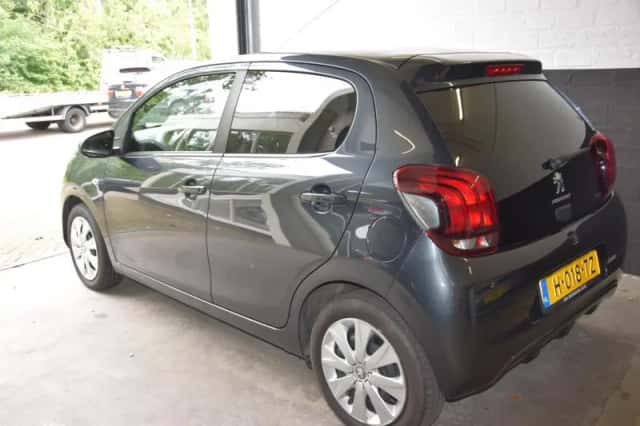 Peugeot 108 (2020) thumbnail 3