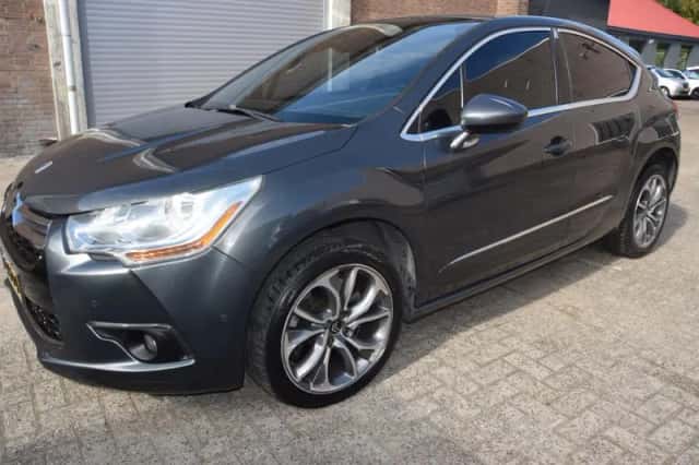 Citroën DS4 (2012) thumbnail 1