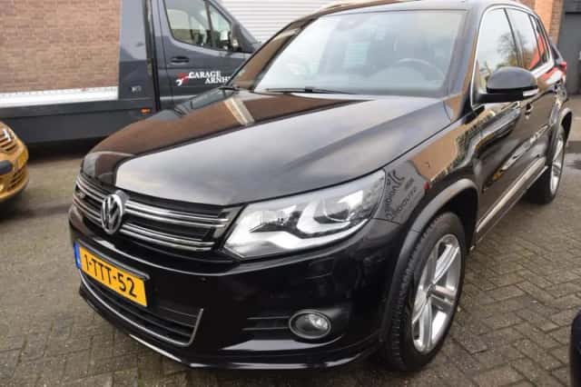 Volkswagen Tiguan (2014) thumbnail 1